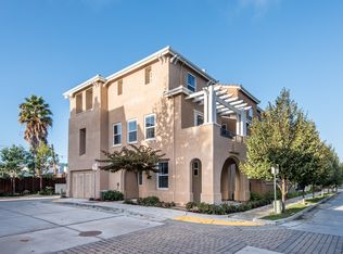 465 Magritte Way, Mountain View, CA 94041