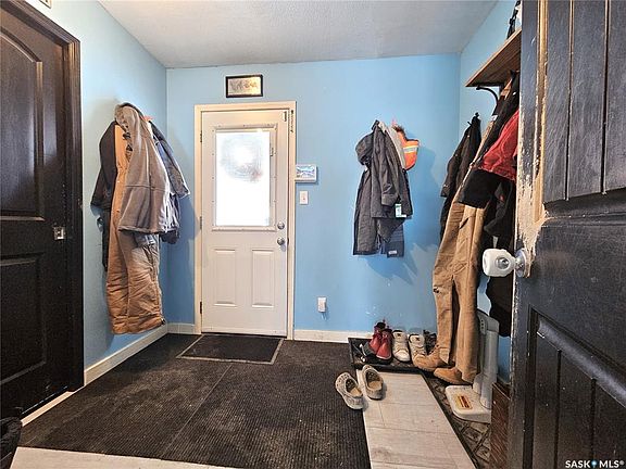 4th image of 500 3rd AVENUE E