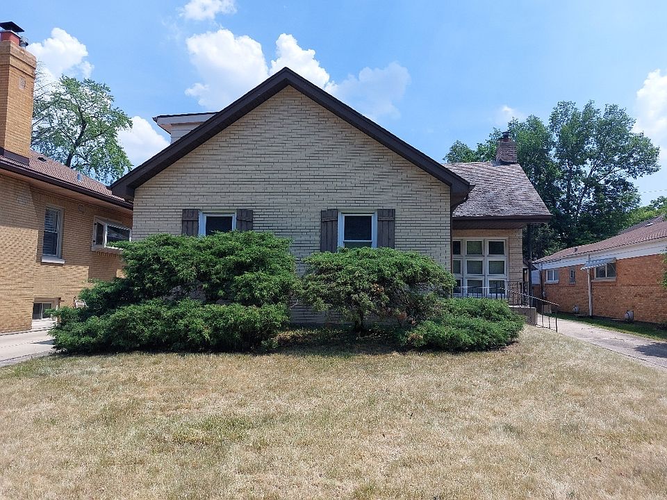 1st image of 1735 N Thatcher Ave