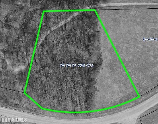 4th image of 26-15 Lake Carroll Blvd