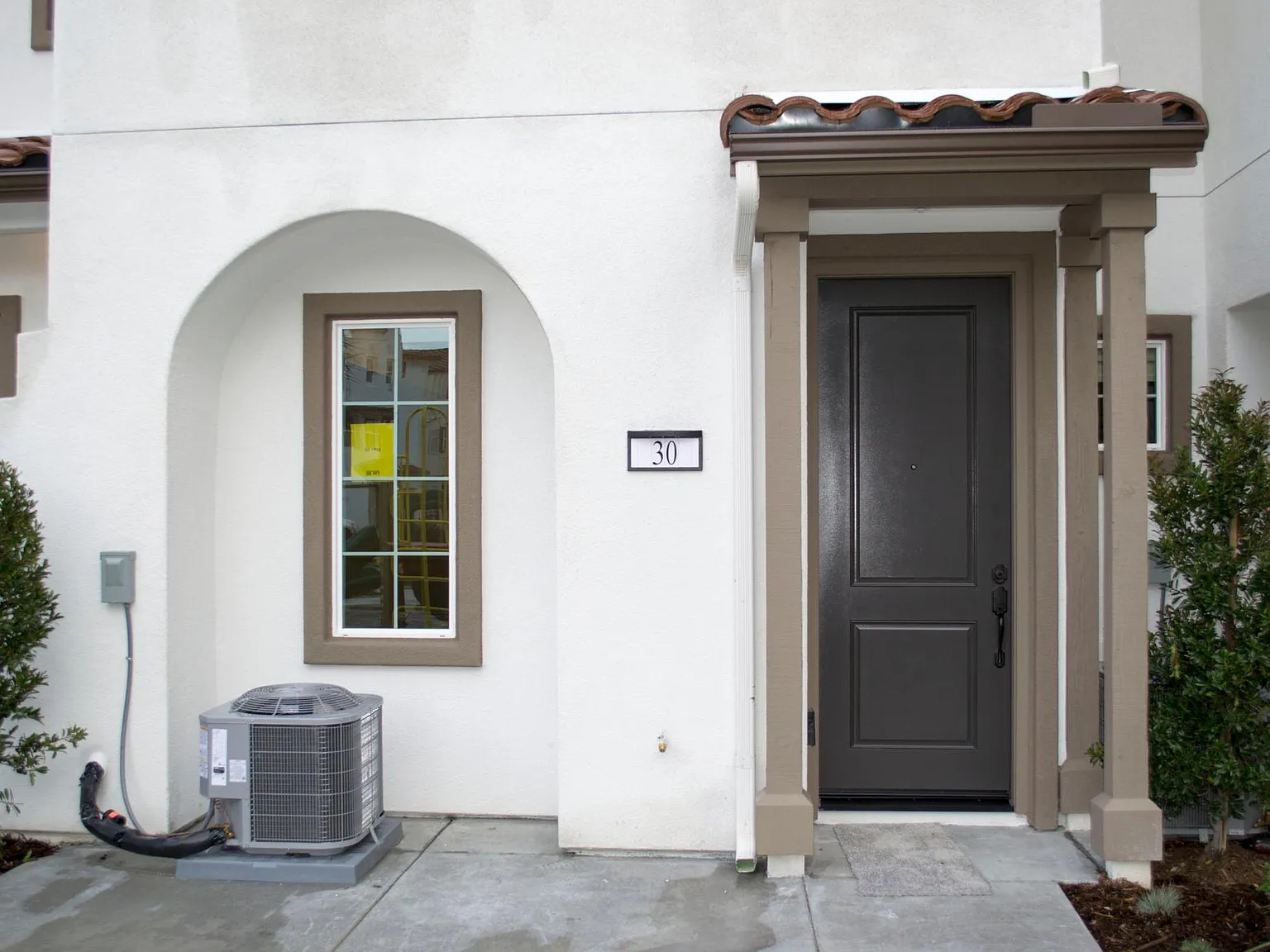 2 bed, 2.5 bath, 1207 sqft, $4,250 — Photo 3