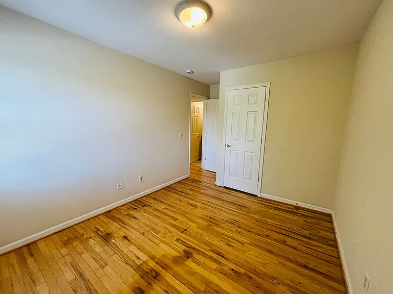 2502 Ridge Rd — Photo 25