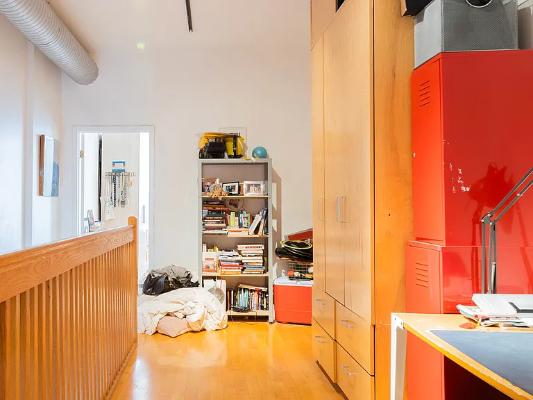 111 W 17th St #PENTHOUSE — Photo 13