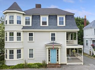 26 School St #2, Manchester, MA 01944