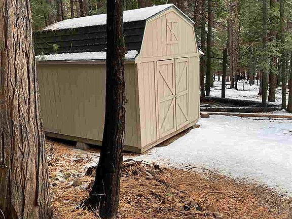 3rd image of 536 Ponderosa Dr