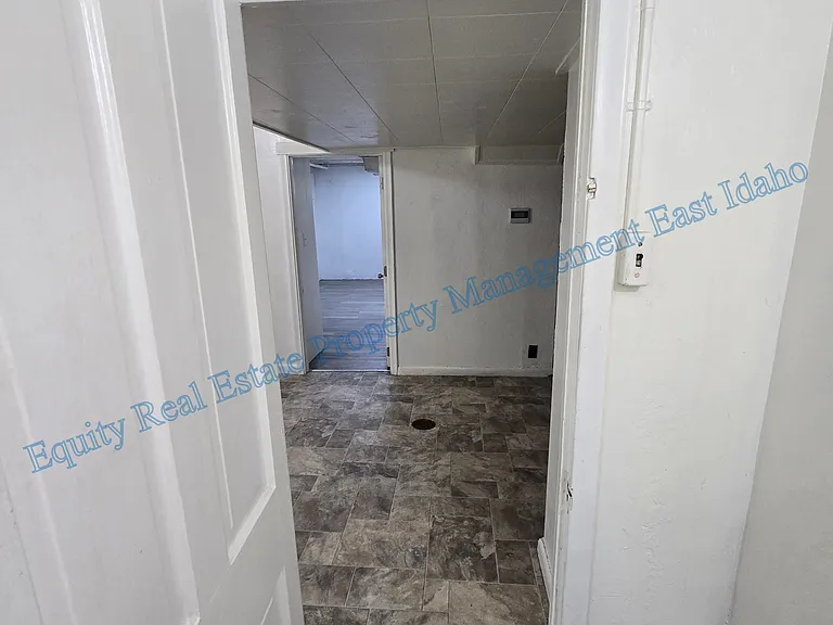 555 N 13th Ave #557 — Photo 16