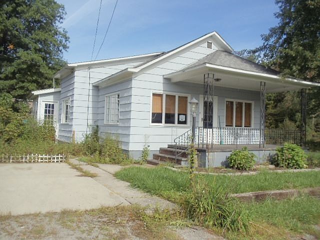 2nd image of 115 Rita St