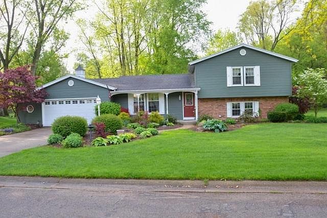 1st image of 21200 Clover Hill Ct
