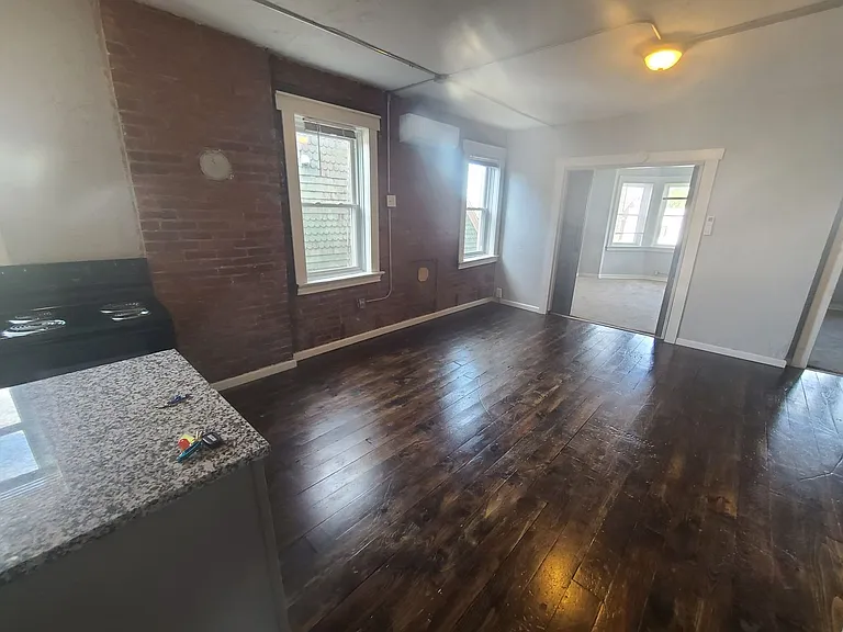225 South Millvale Avenue — Photo 58