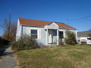 132 Coal Chute Rd, Elizabethton, TN 37643