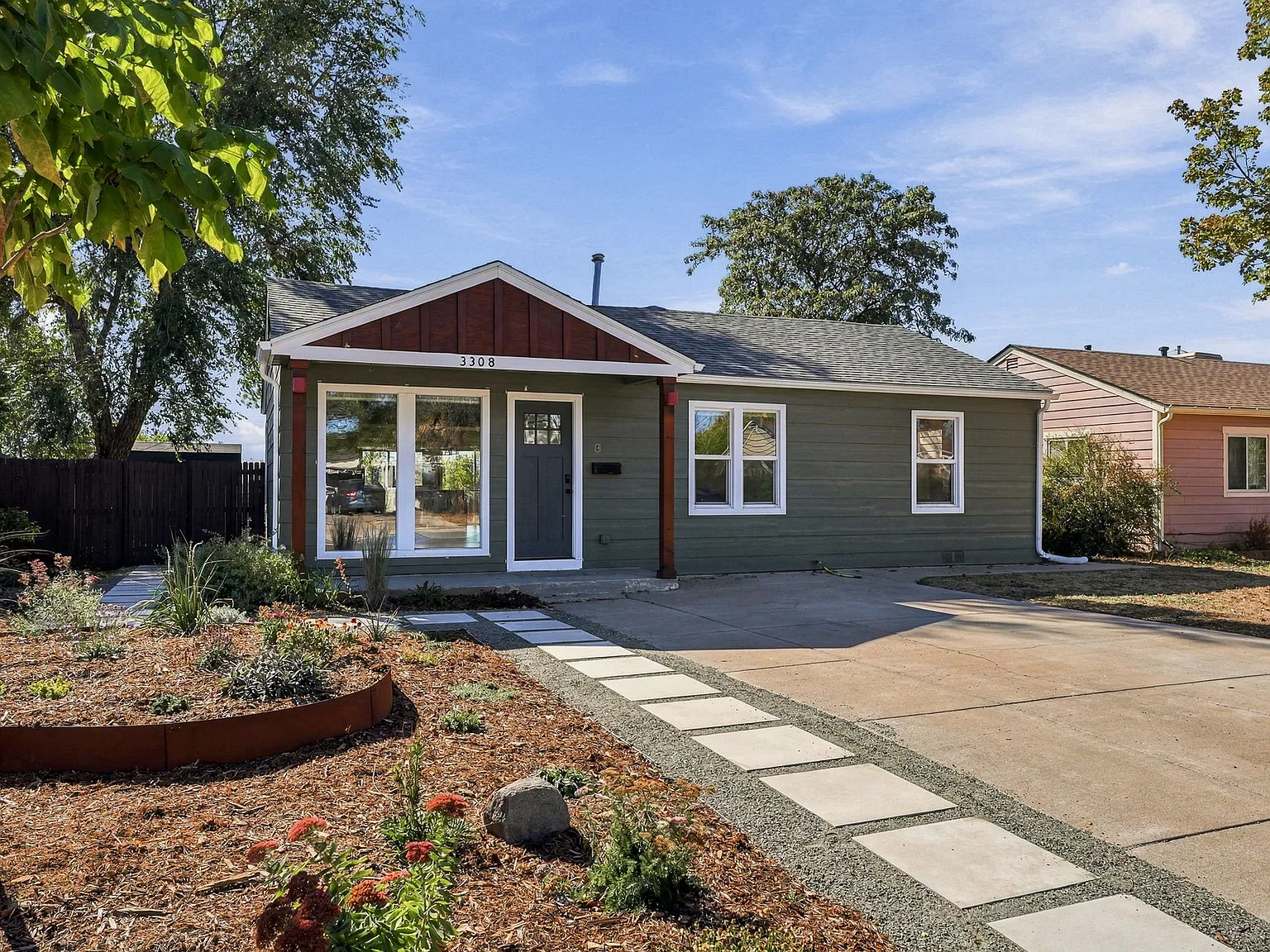 3 bed, 1512 sqft, $2,695 — Photo 3