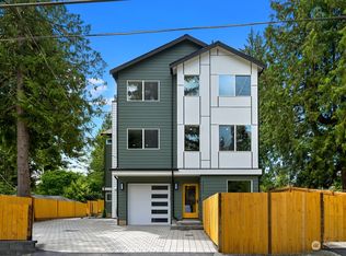 3853 NE 88th St, Seattle, WA