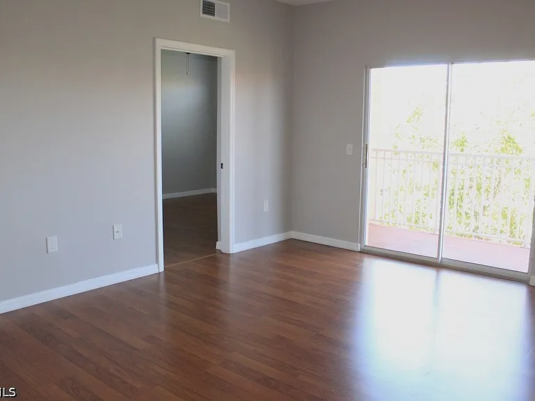 15605 Ocean Walk Cir #303 — Photo 4