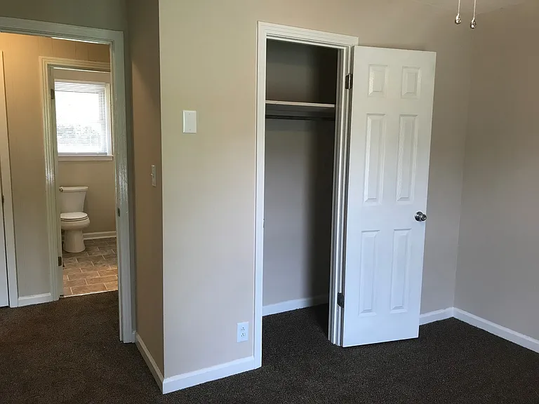 808 Bedford Dr — Photo 12