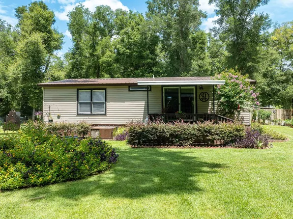 288 NE Hollywood Blvd, Mayo, FL 32066