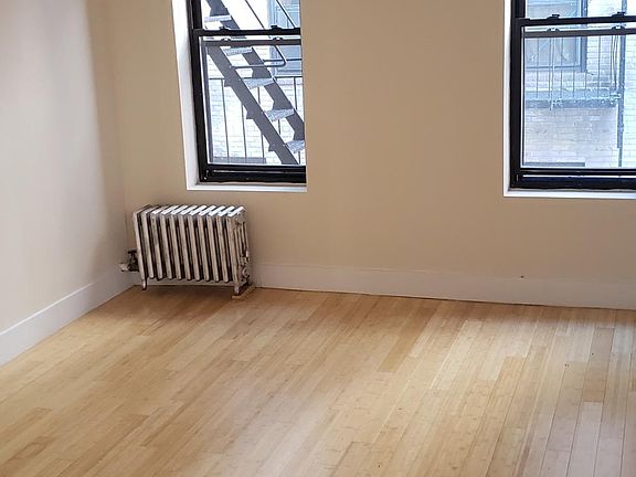 4th image of 84-24 119th St