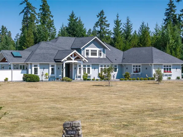 1045 Matuka Dr, Nanaimo, BC V9P 9L3