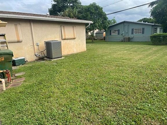 3rd image of 3840 NW 6th Street