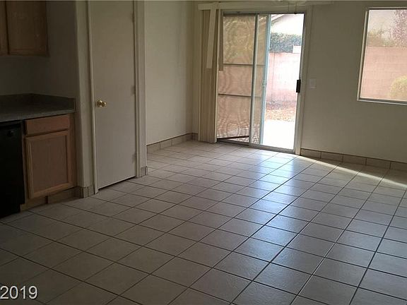 4th image of 5005 Paradise Harbor Pl