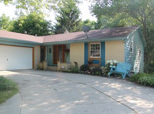 4931 Cedar Ridge Dr NE, Grand Rapids, MI 49525