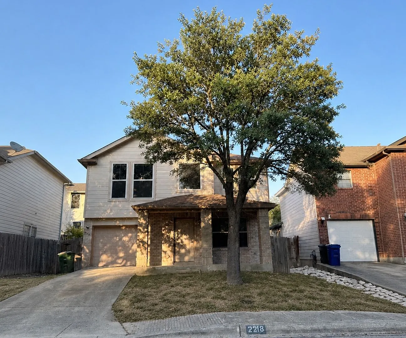 Painted Aug 2026 | Open Concept | No Carpet | Near Wurzbach & Nw Military Hwy — Photo 1