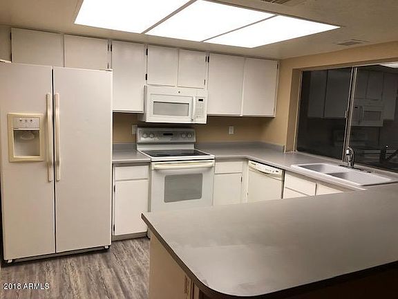 4th image of 14852 N 24th Dr Unit 11
