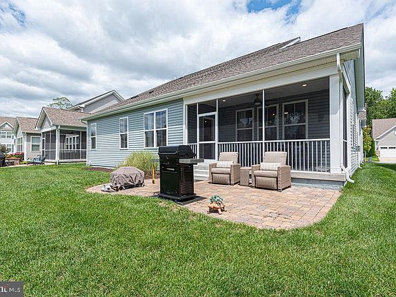 5th image of 38412 Carroll Dr