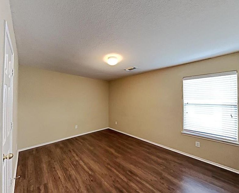 1st image of 21725 Denali Range Ct