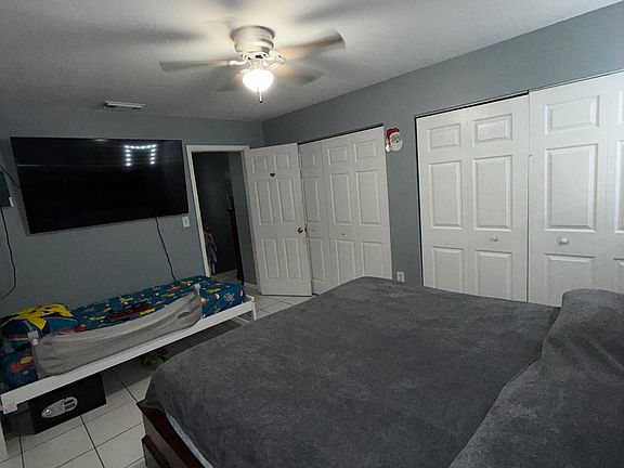 4th image of 3011 W 76th St #A-213