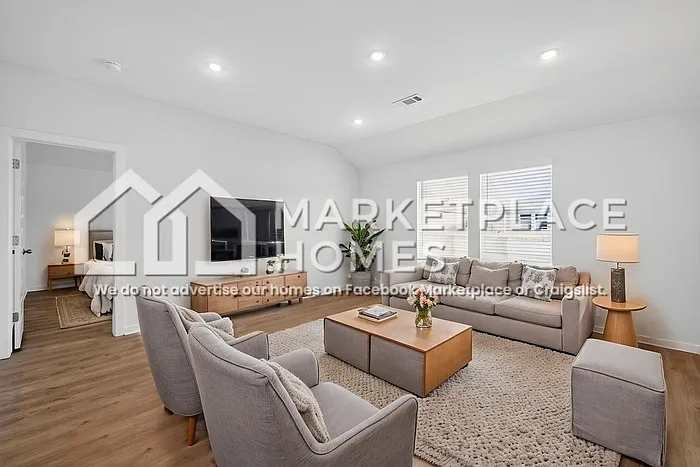 3050 Rosalee Ln — Photo 10