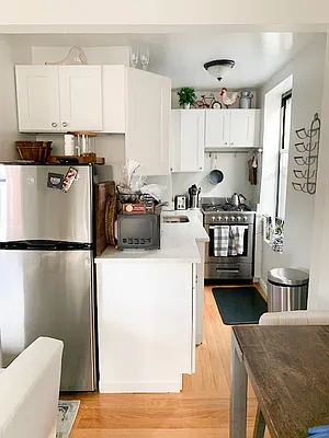 Rented by Living New York | media 11