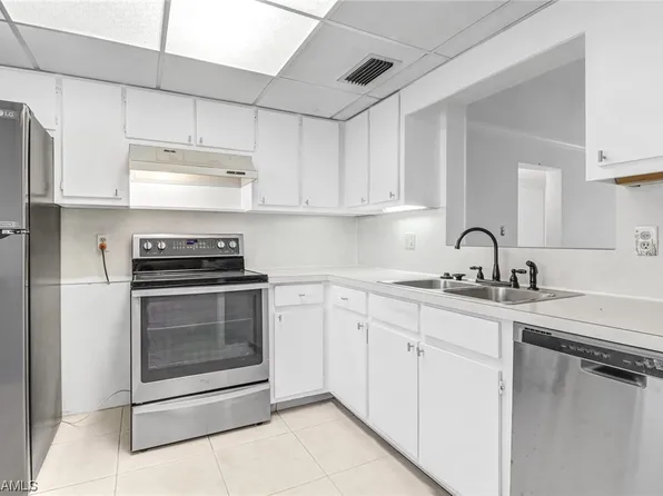 2828 Jackson St APT E1, Fort Myers, FL 33901