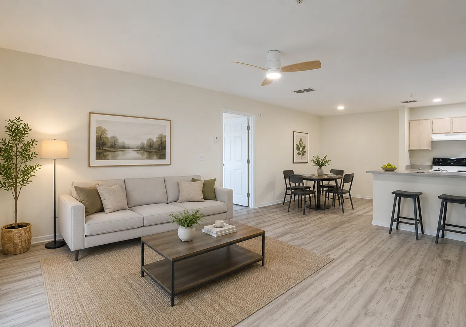 7428 Vista Way Unit #104 — Photo 4
