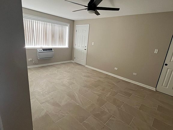 2nd image of 609 S 24th Ave #C1s