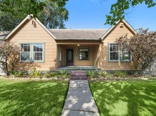 951 Alexander St, Houston, TX 77008