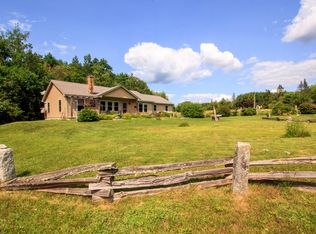 42 S Mitchell Rd, Troy, ME 04987