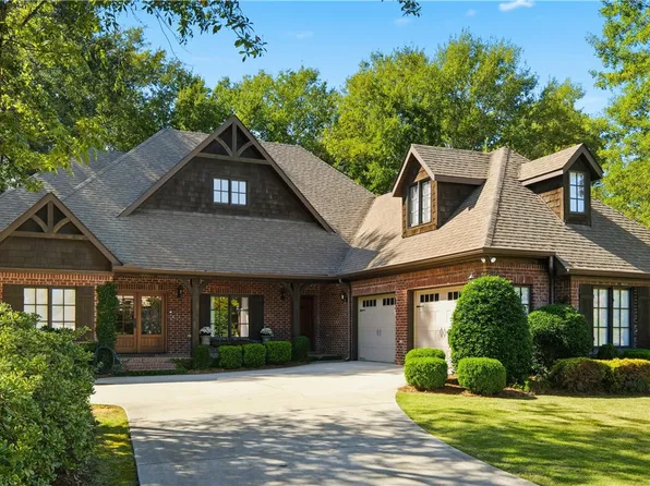 1110 Blackman Cir, Auburn, AL 36830