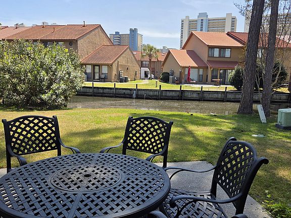 2nd image of 172 White Sandy Dr