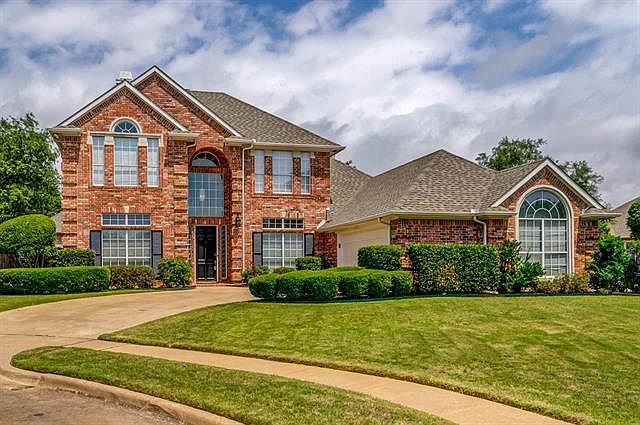 1st image of 4106 Bridlewood Ct