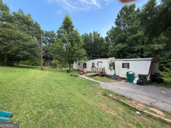 5652 Hemlock St, Lula, GA 30554