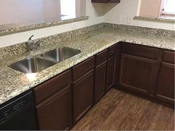 4th image of 6125 Obsidian Creek Dr