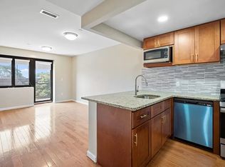 172-16 Jamaica Ave #602, Jamaica, NY 11432