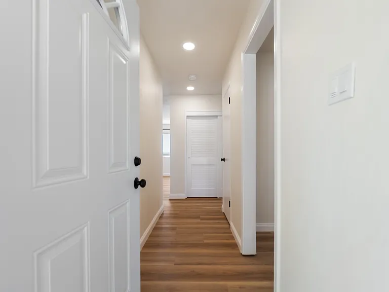 308 Highlands Pl — Photo 3