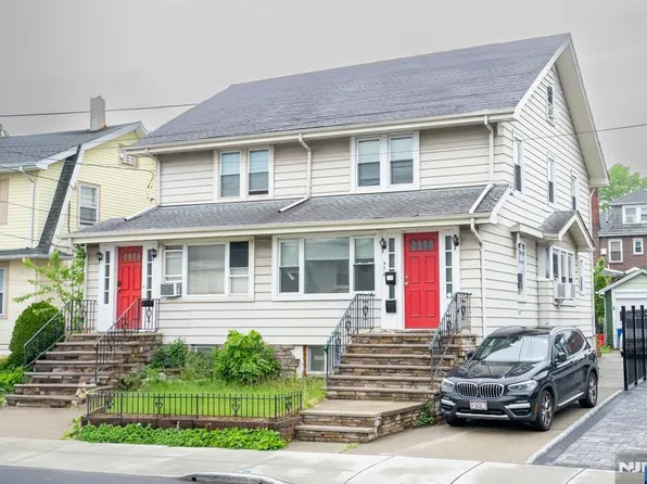 376-378 Columbia Ave, Cliffside Park, NJ 07010