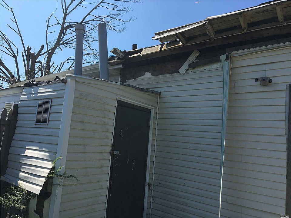 2nd image of 336 Beach 47 St