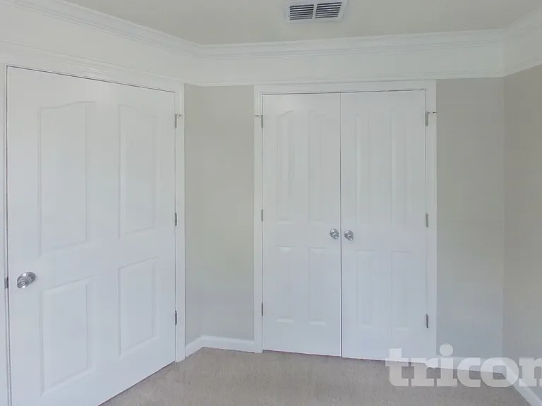 3013 Weybridge Dr — Photo 13