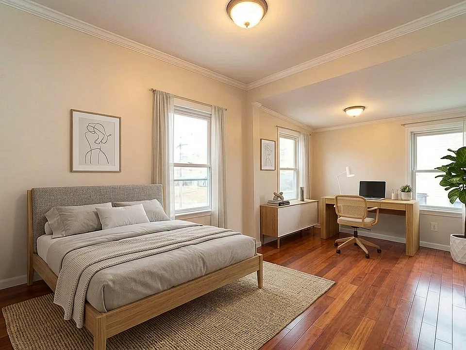 92 Grand St