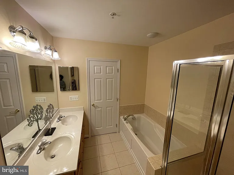 4701 Eggleston Ter #121 — Photo 10
