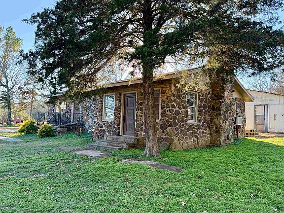 2nd image of 1128 County Road 3291