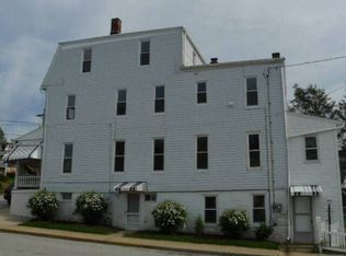 132 N Franklin St, Red Lion, PA 17356
